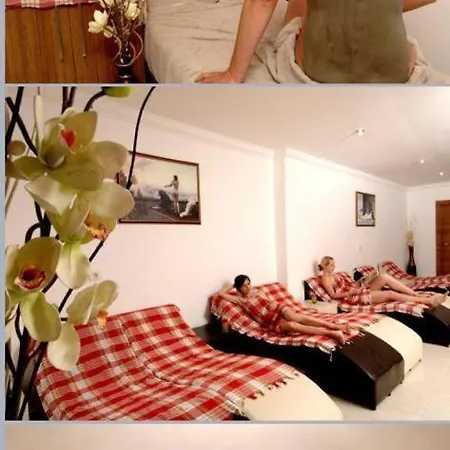 ホテル Luca シダ